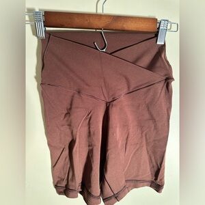 OFFLINE By Aerie Real Me Crossover Size Med 5" Bike Short